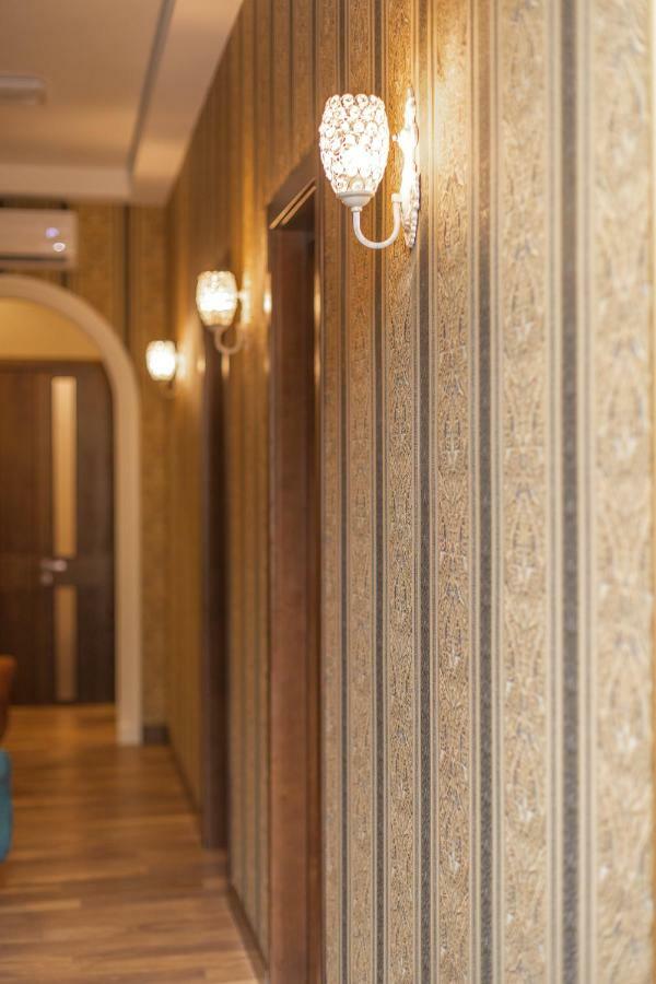 Ornament Hotel Tiflis Exterior foto